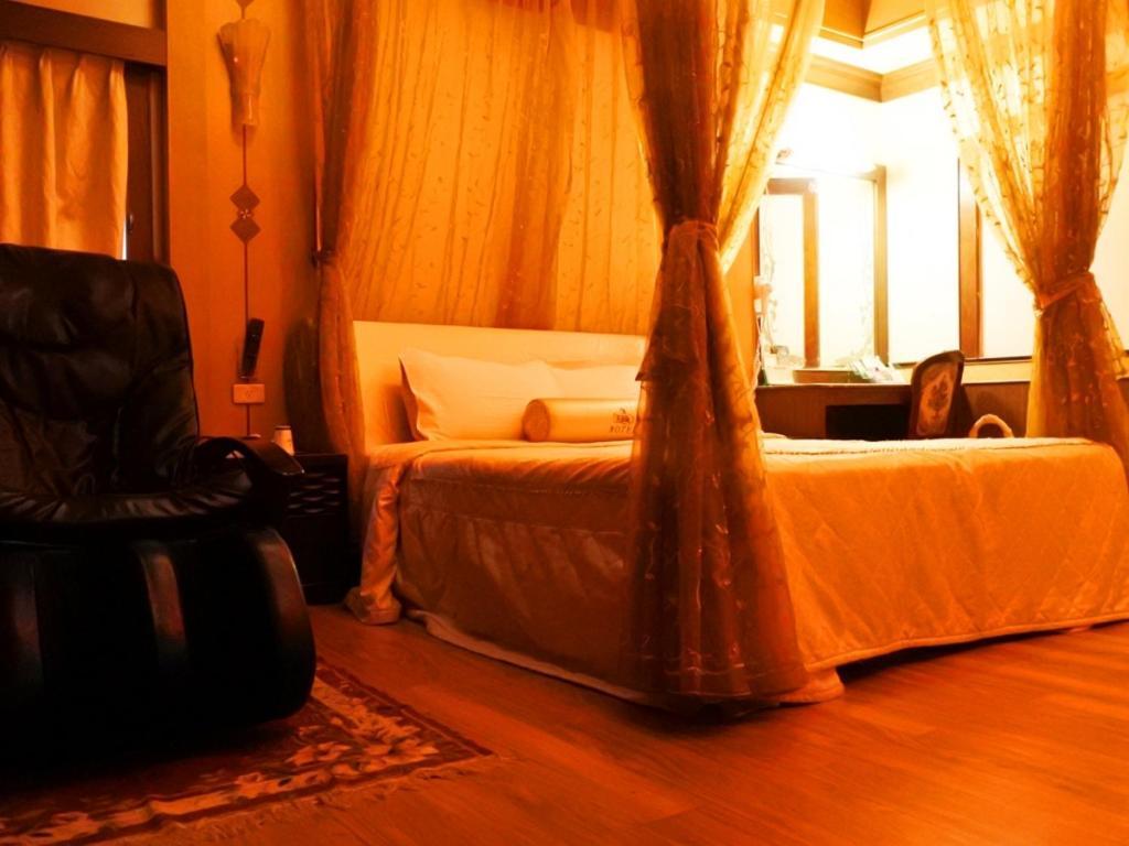 Swan Lake Motel Guishan Extérieur photo